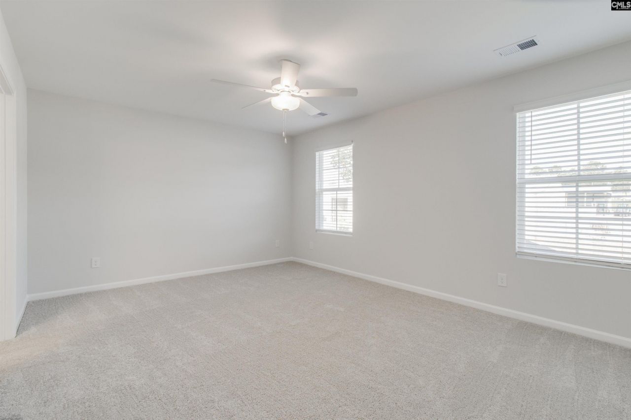 213 Laurinton Farms Drive Photo 16