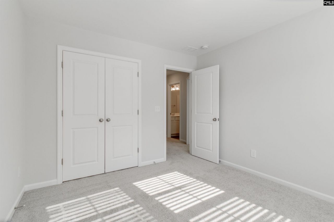 213 Laurinton Farms Drive Photo 25