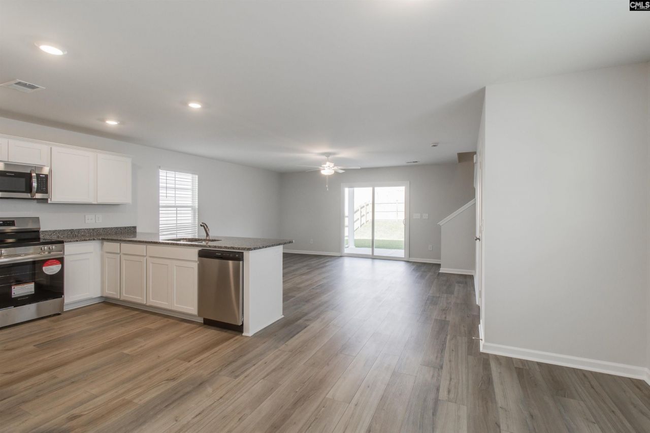 213 Laurinton Farms Drive Photo 7