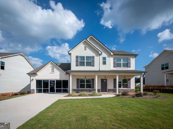 560 Calgary Downs Drive, Winder, GA 30680