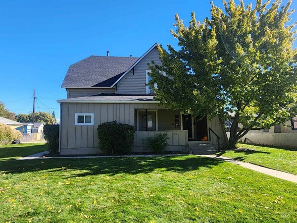 410 S Hayes Ave, Emmett, ID 83617