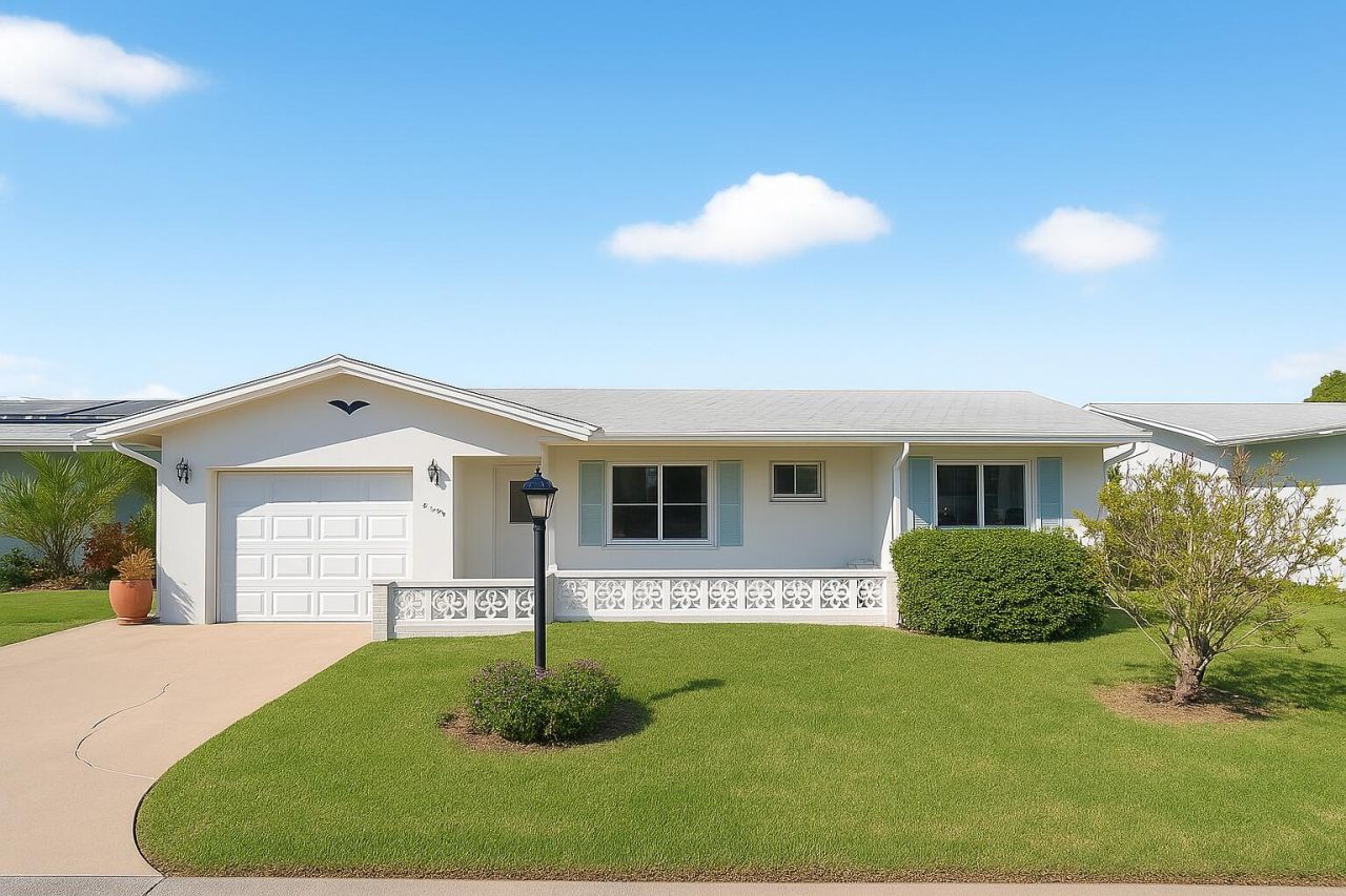 2095 SW 13th Terrace, Boynton Beach, FL 33426 Photo