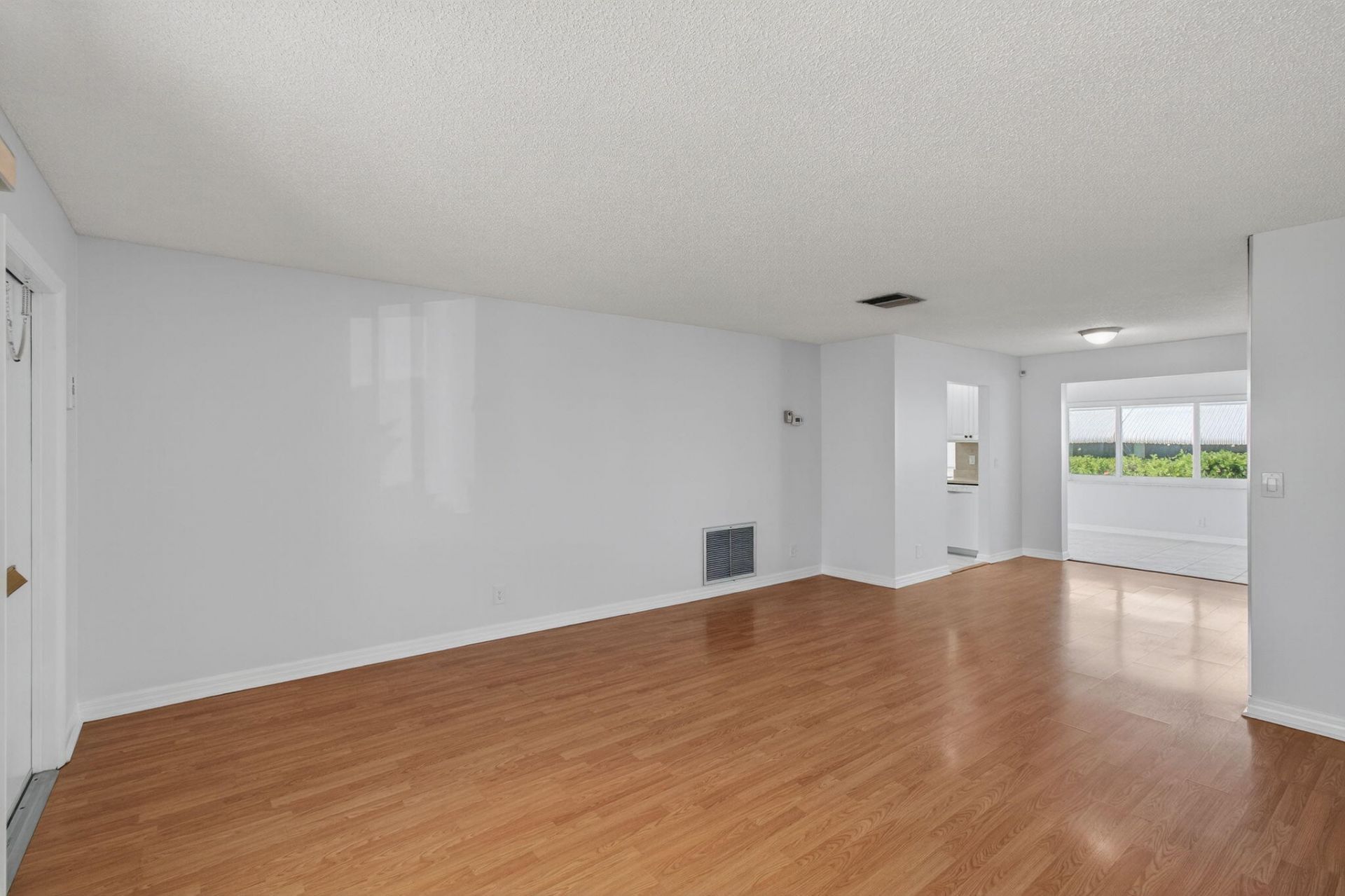 2095 SW 13th Terrace, Boynton Beach, FL 33426 Photo