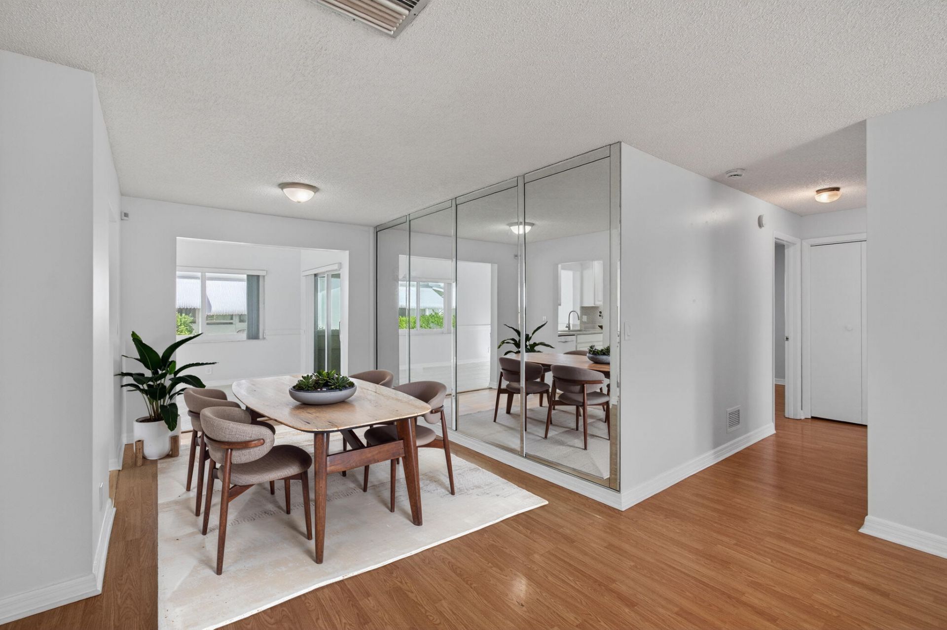 2095 SW 13th Terrace, Boynton Beach, FL 33426 Photo