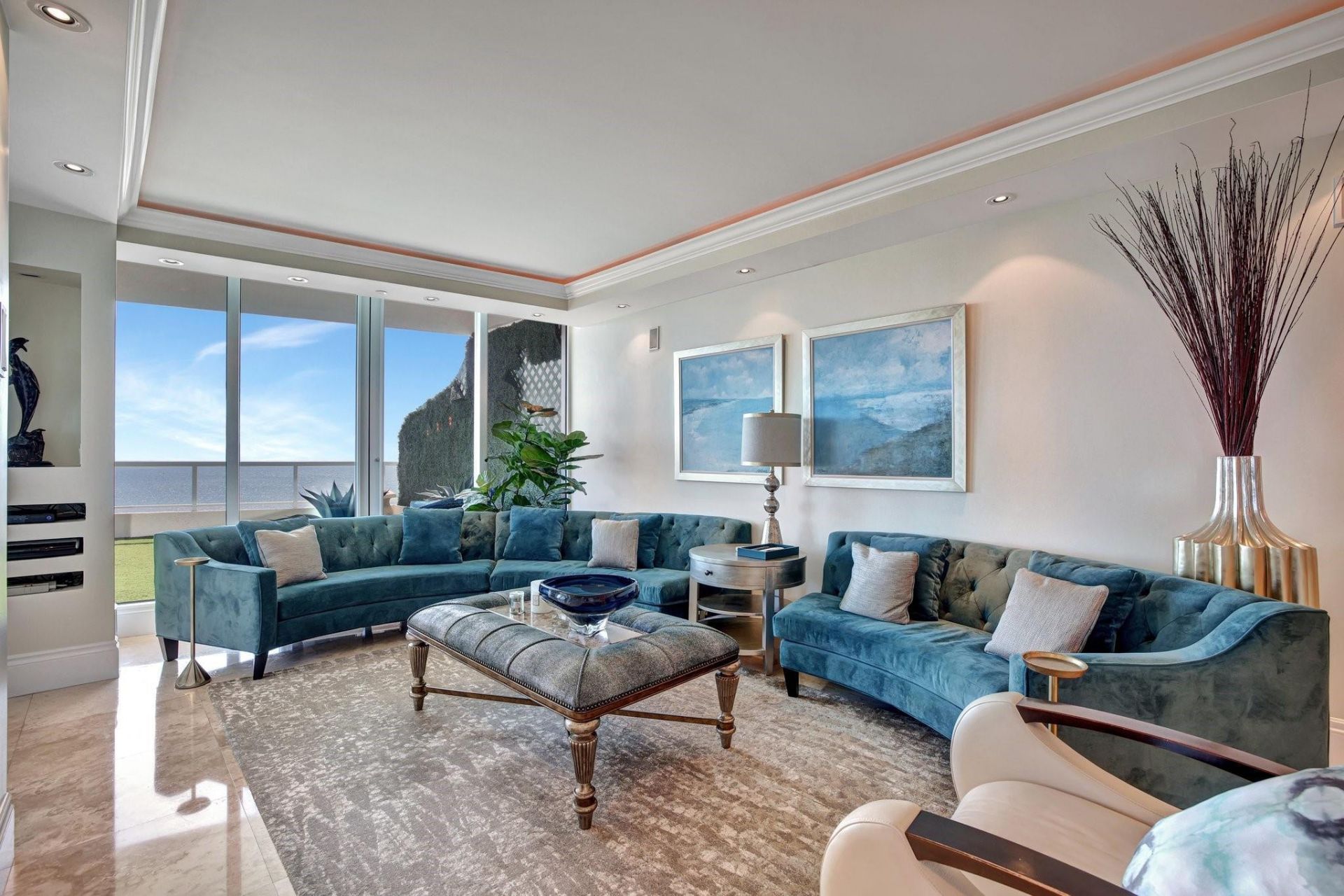 1 N Fort Lauderdale Beach Boulevard, Unit 1801 / 180, Fort Lauderdale, FL 33304 Photo