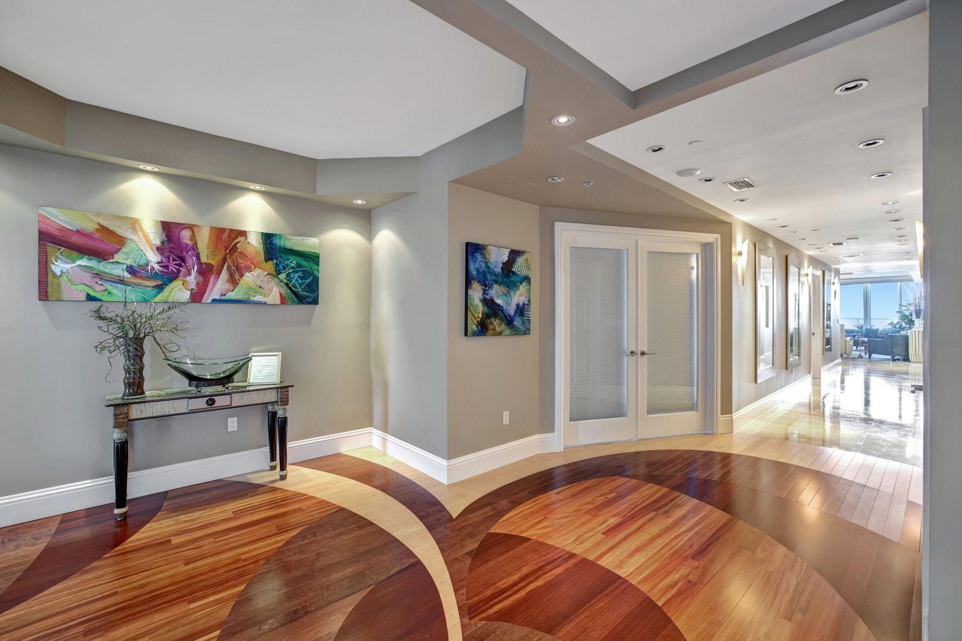 1 N Fort Lauderdale Beach Boulevard, Unit 1801 / 180, Fort Lauderdale, FL 33304 Photo