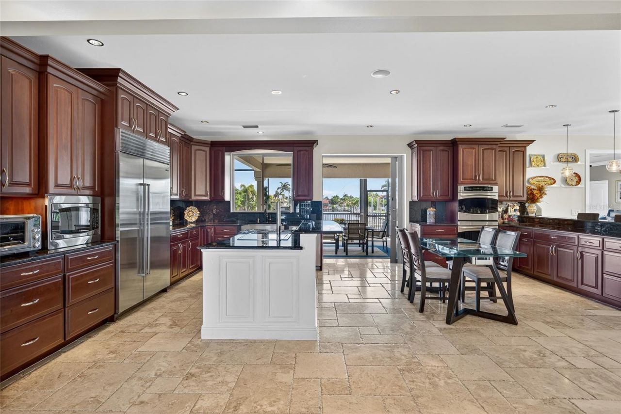 44 Colony Point Drive, Punta Gorda, FL 33950 Photo