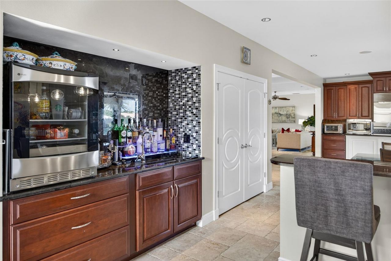 44 Colony Point Drive, Punta Gorda, FL 33950 Photo