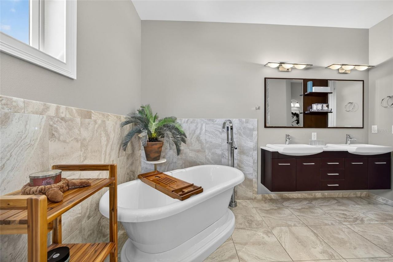 44 Colony Point Drive, Punta Gorda, FL 33950 Photo