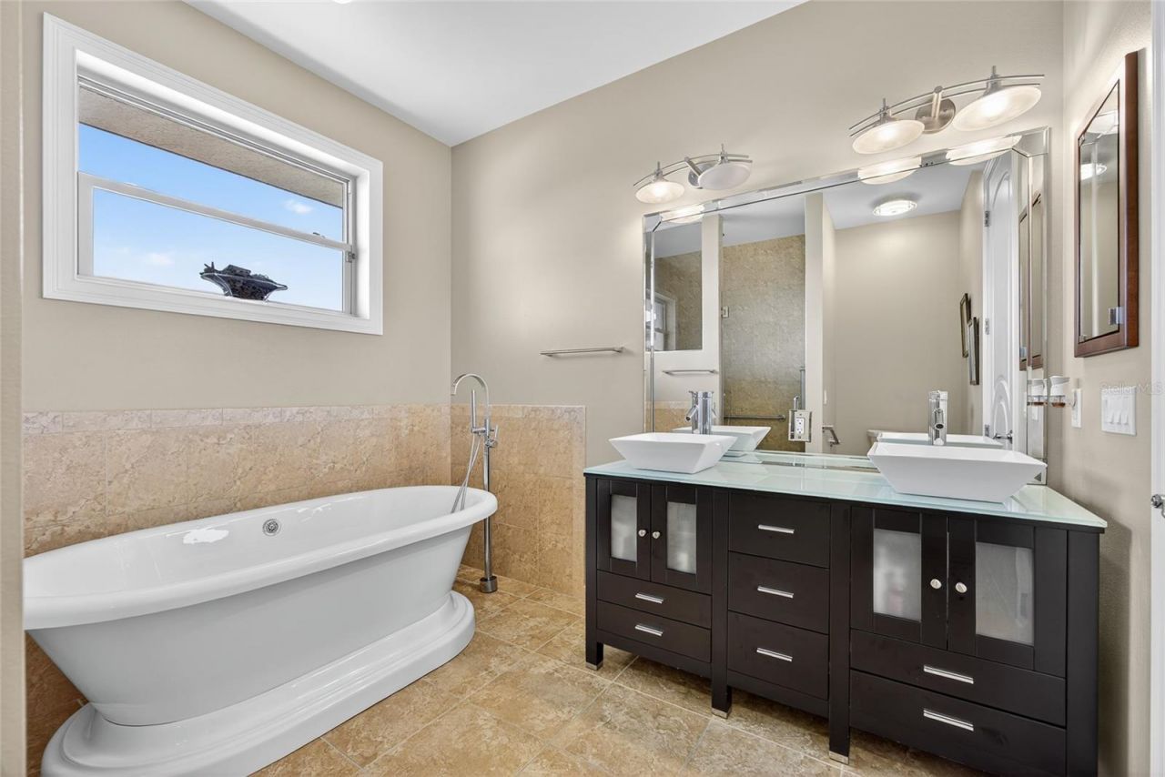 44 Colony Point Drive, Punta Gorda, FL 33950 Photo