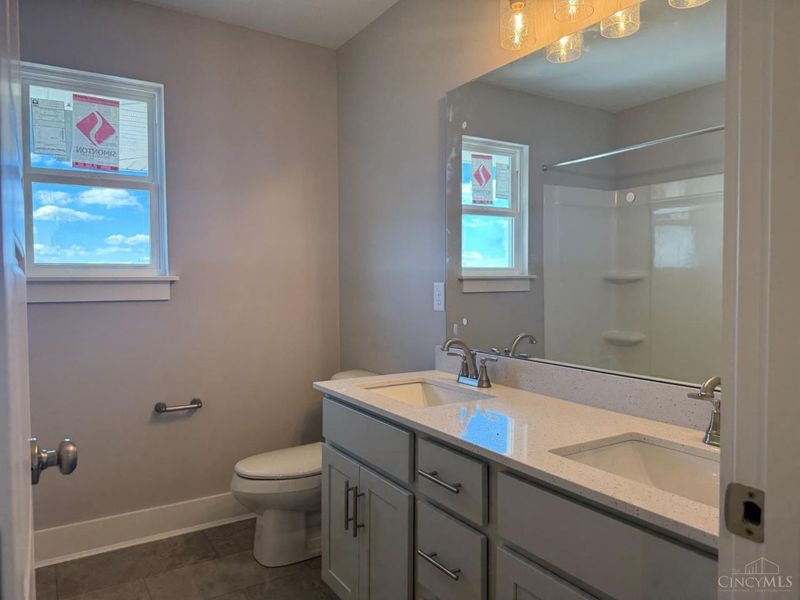 393 David Lee Court, Monroe, OH 45050 Photo 14