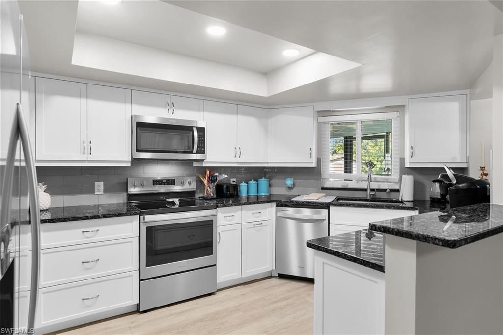 1337 Wisconsin Dr, Naples, FL 34103 Photo