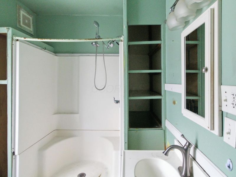 210 State Street, Edison, OH 43320 Photo 13