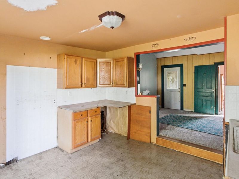 210 State Street, Edison, OH 43320 Photo 8