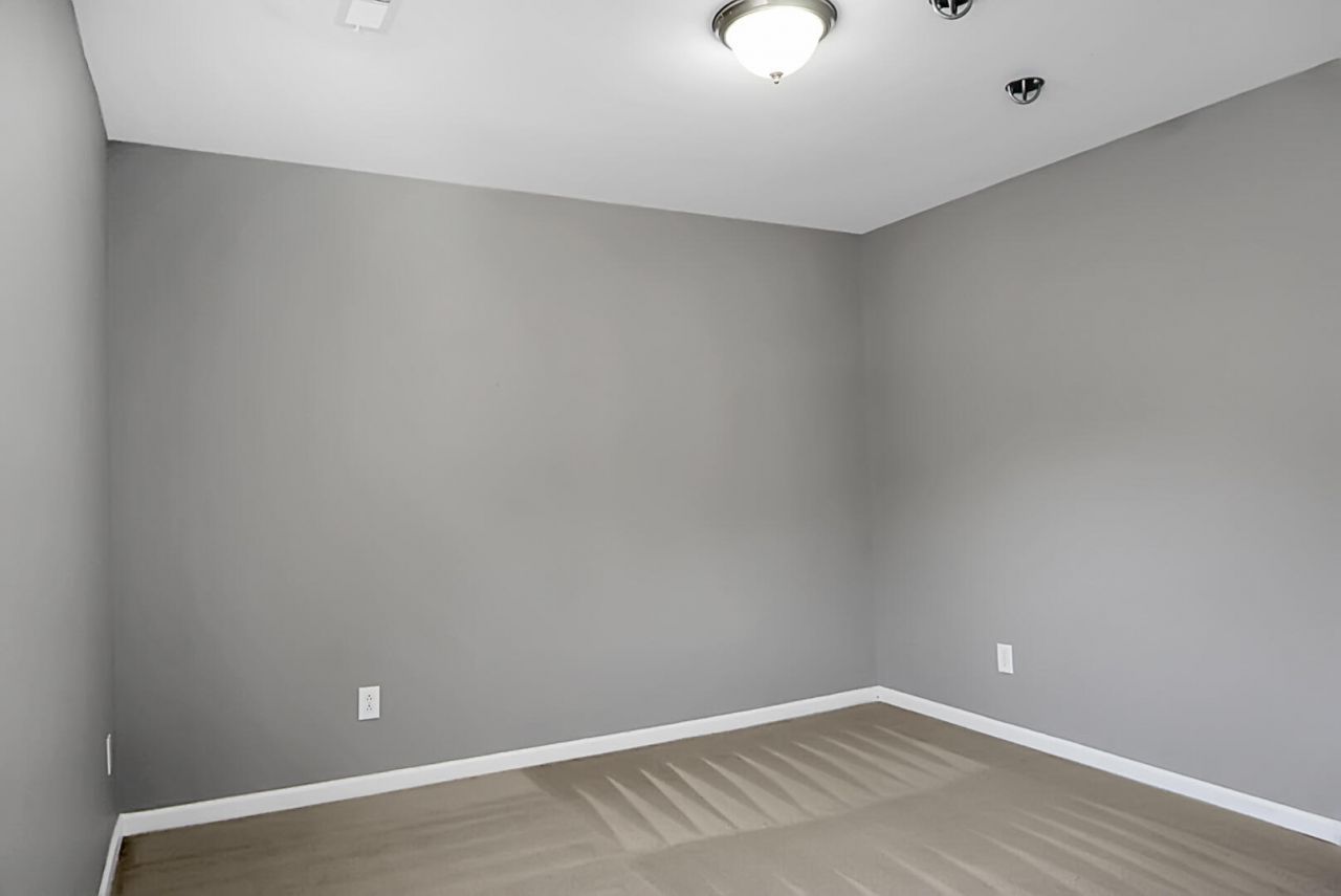 261 Woodbrook Way Photo 31