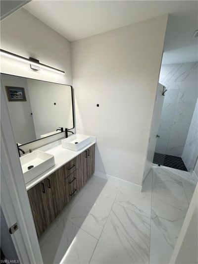 1613 N Gator Cir, Cape Coral, FL 33909 Photo