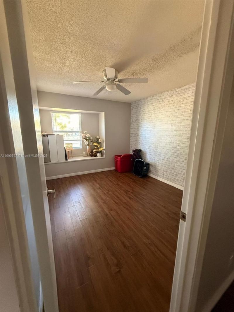 262 NE Floresta Dr, Port Saint Lucie, FL 34983 Photo