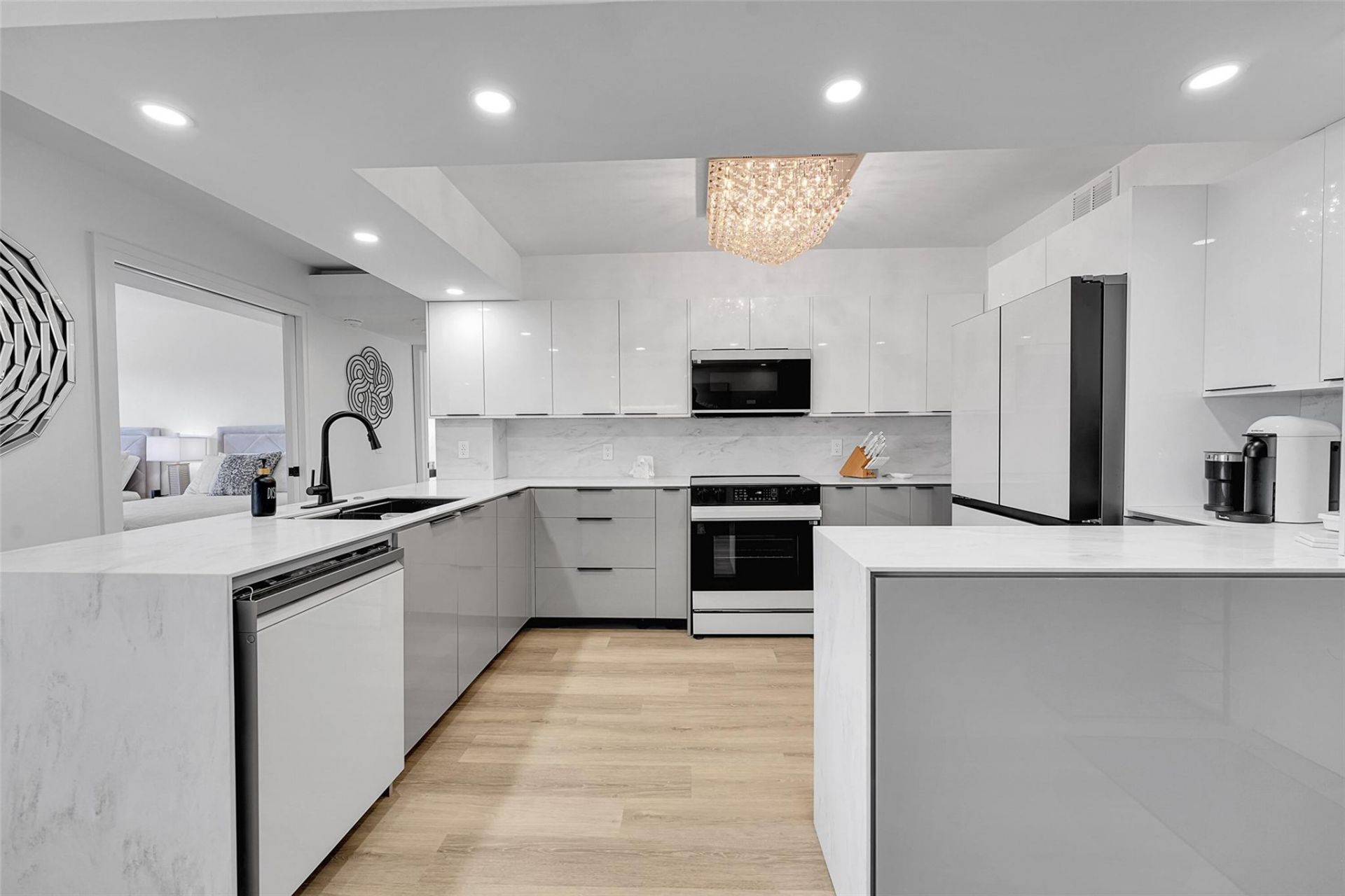 405 N Ocean Boulevard, Unit 306, Pompano Beach, FL 33062 Photo