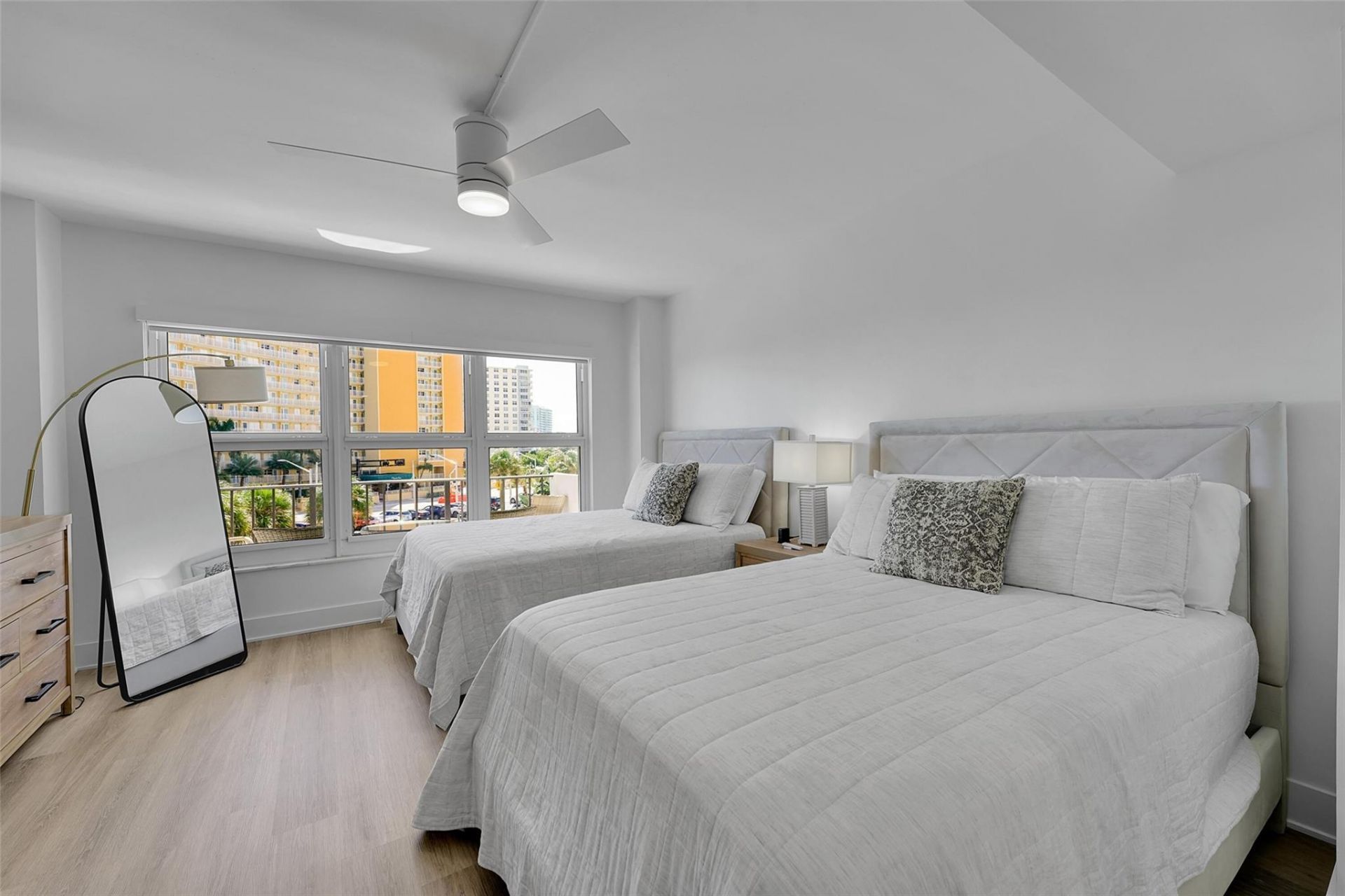 405 N Ocean Boulevard, Unit 306, Pompano Beach, FL 33062 Photo