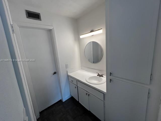 677 SW 9th Ave, Unit 205, Miami, FL 33130 Photo