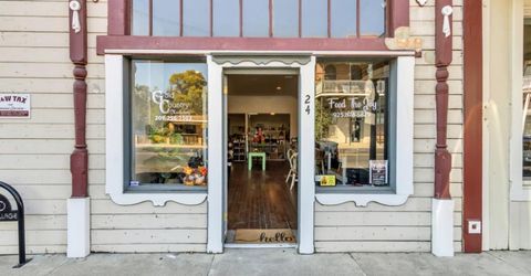 24 E Main St, Ione, CA 95640 Photo