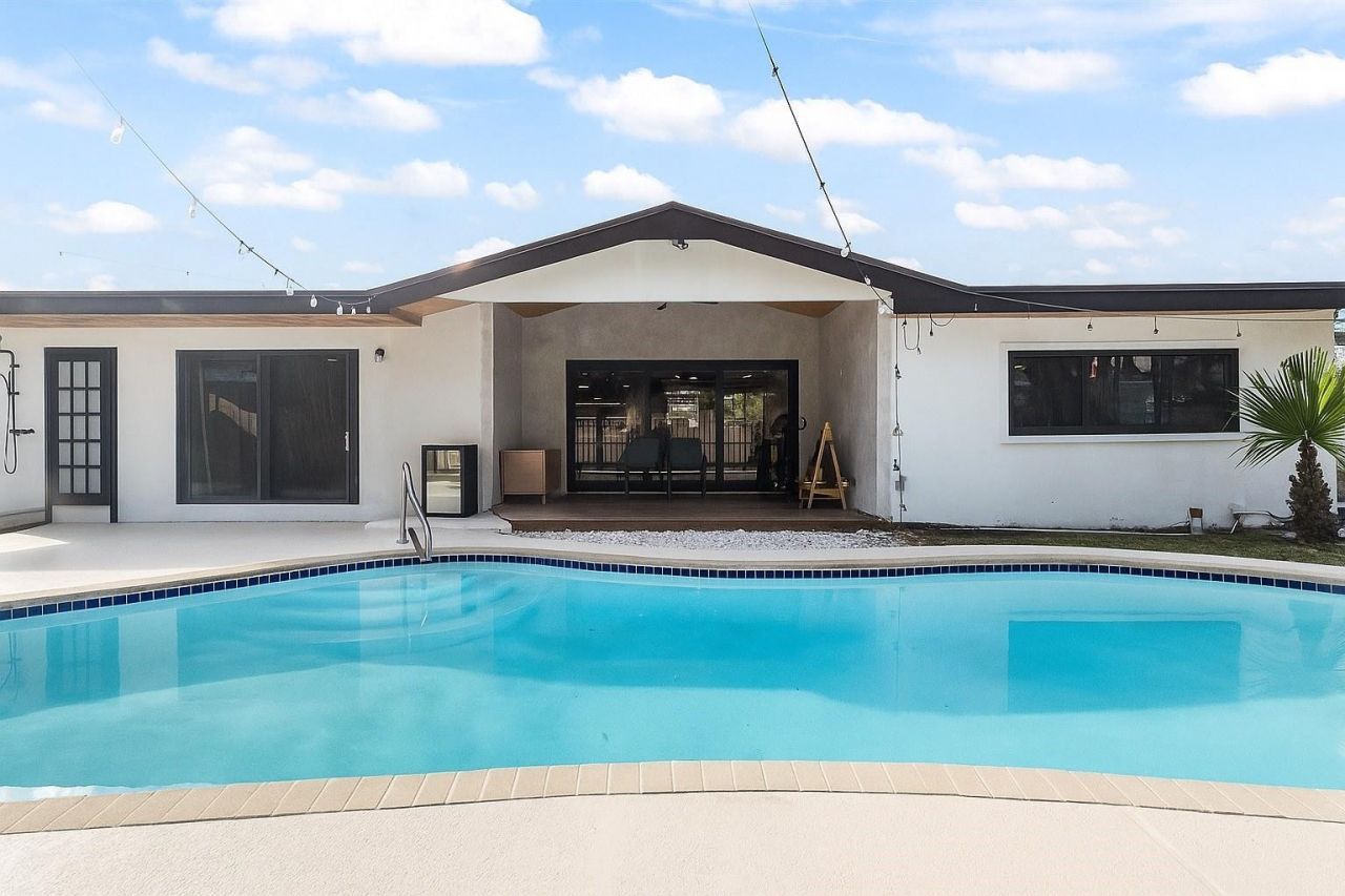 1399 W Camino Real, Boca Raton, FL 33486 Photo