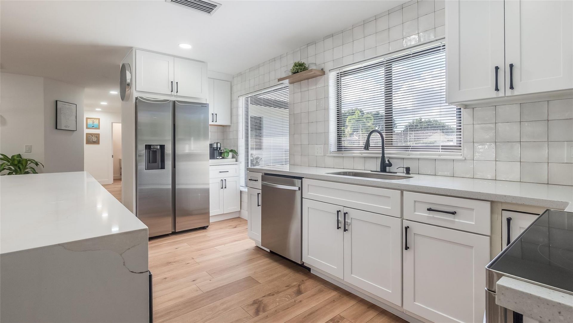 1399 W Camino Real, Boca Raton, FL 33486 Photo