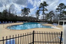 634 Mccown Dr. photo 4