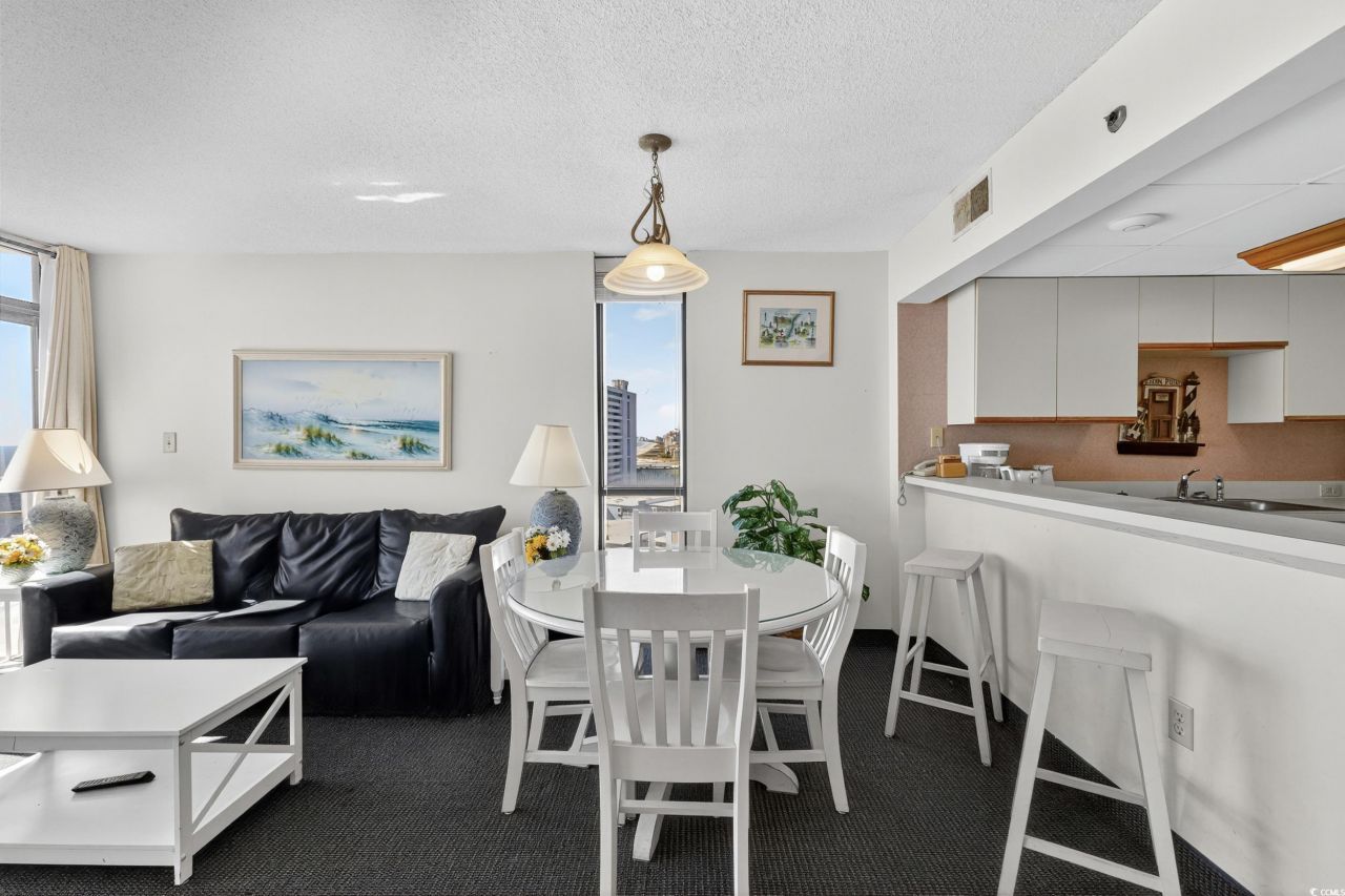 9550 Shore Dr. Photo 10