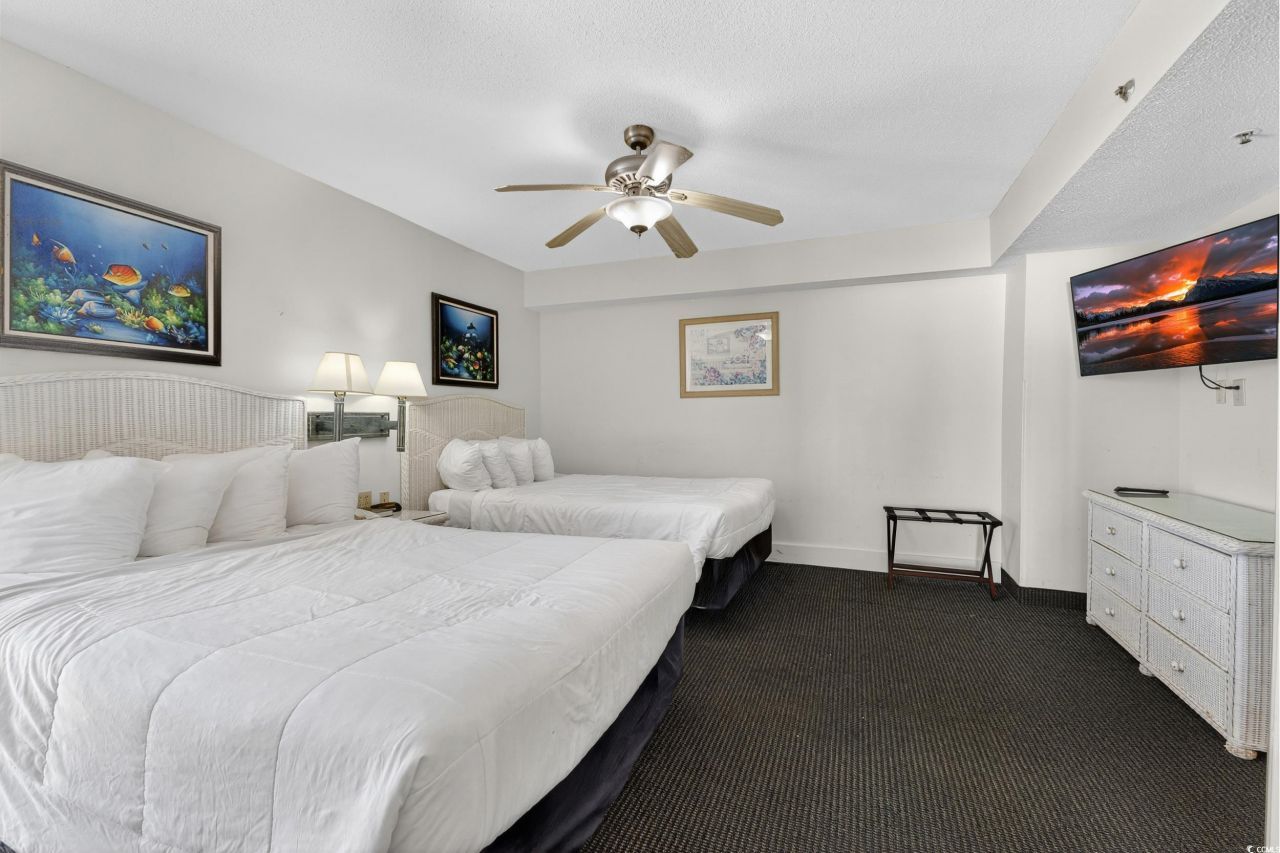 9550 Shore Dr. Photo 15