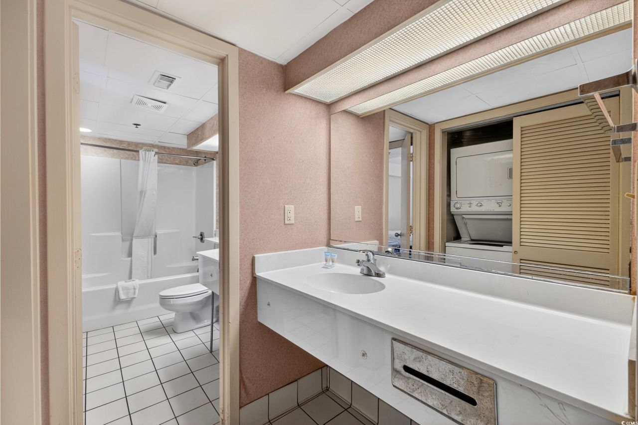 9550 Shore Dr. Photo 17