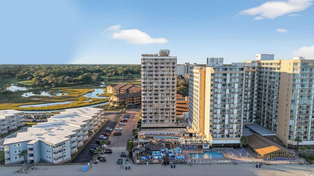 9550 Shore Dr. Photo 34