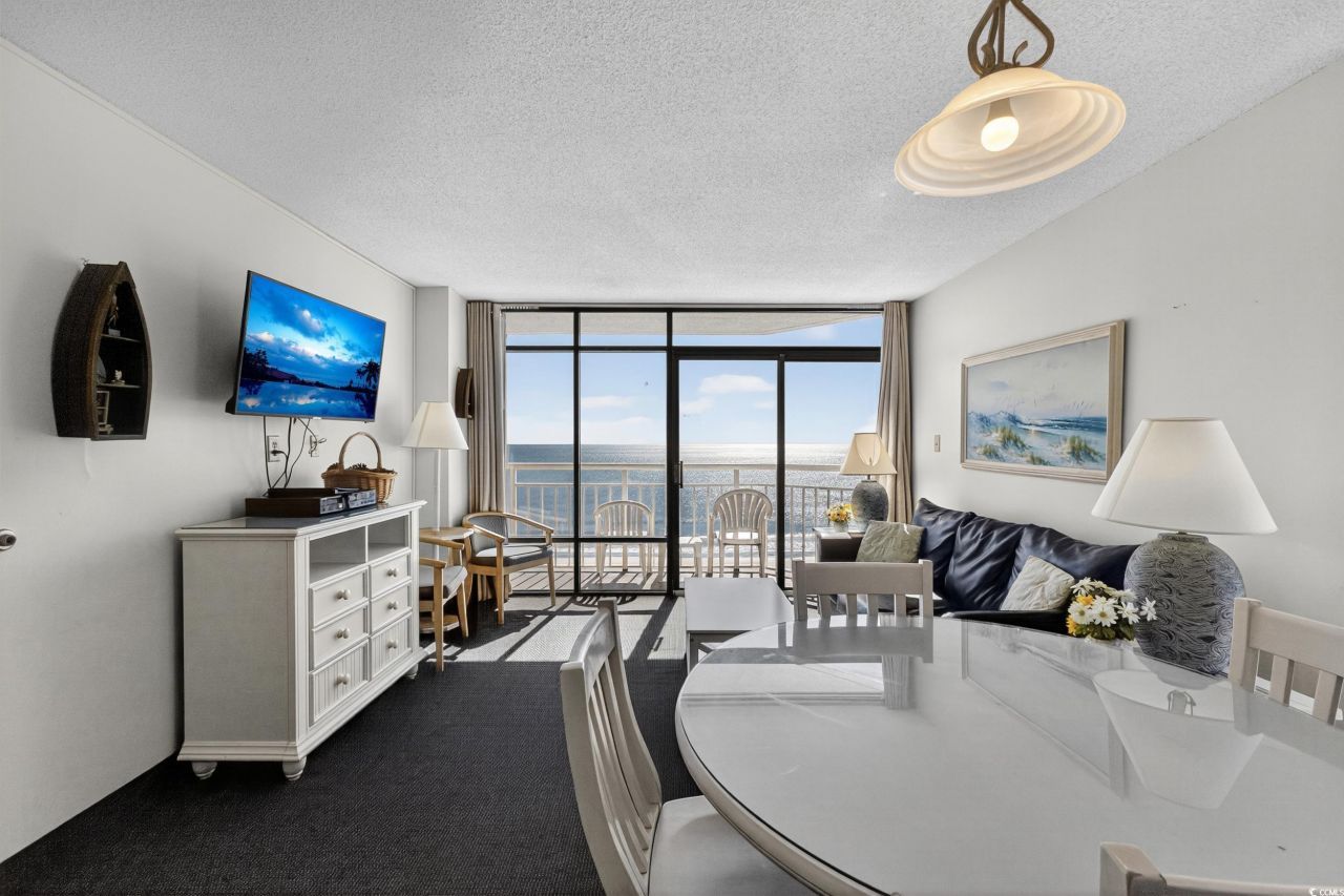 9550 Shore Dr. Photo 9