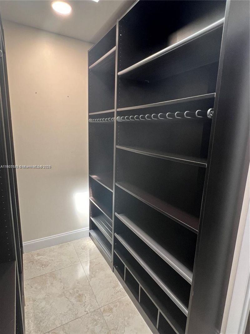 3578 Magellan Cir, Unit 237-3, Aventura, FL 33180 Photo