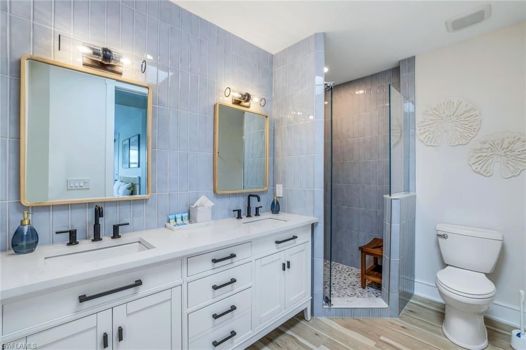5789 Baltusrol Ct, Unit 302, Sanibel, FL 33957 Photo
