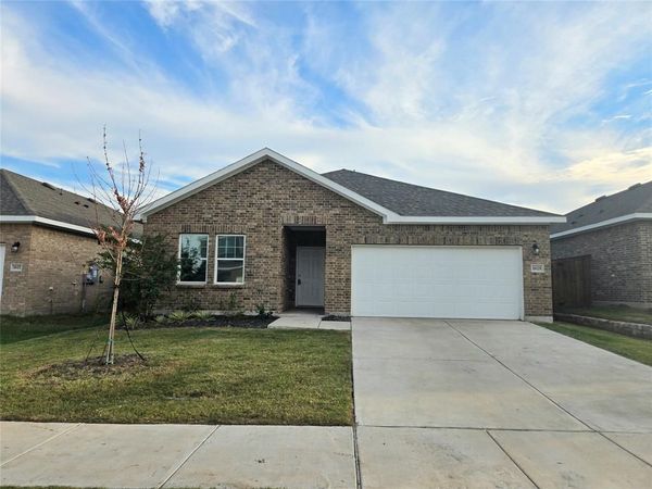 1825 Sandlin Drive, Forney, TX 75126