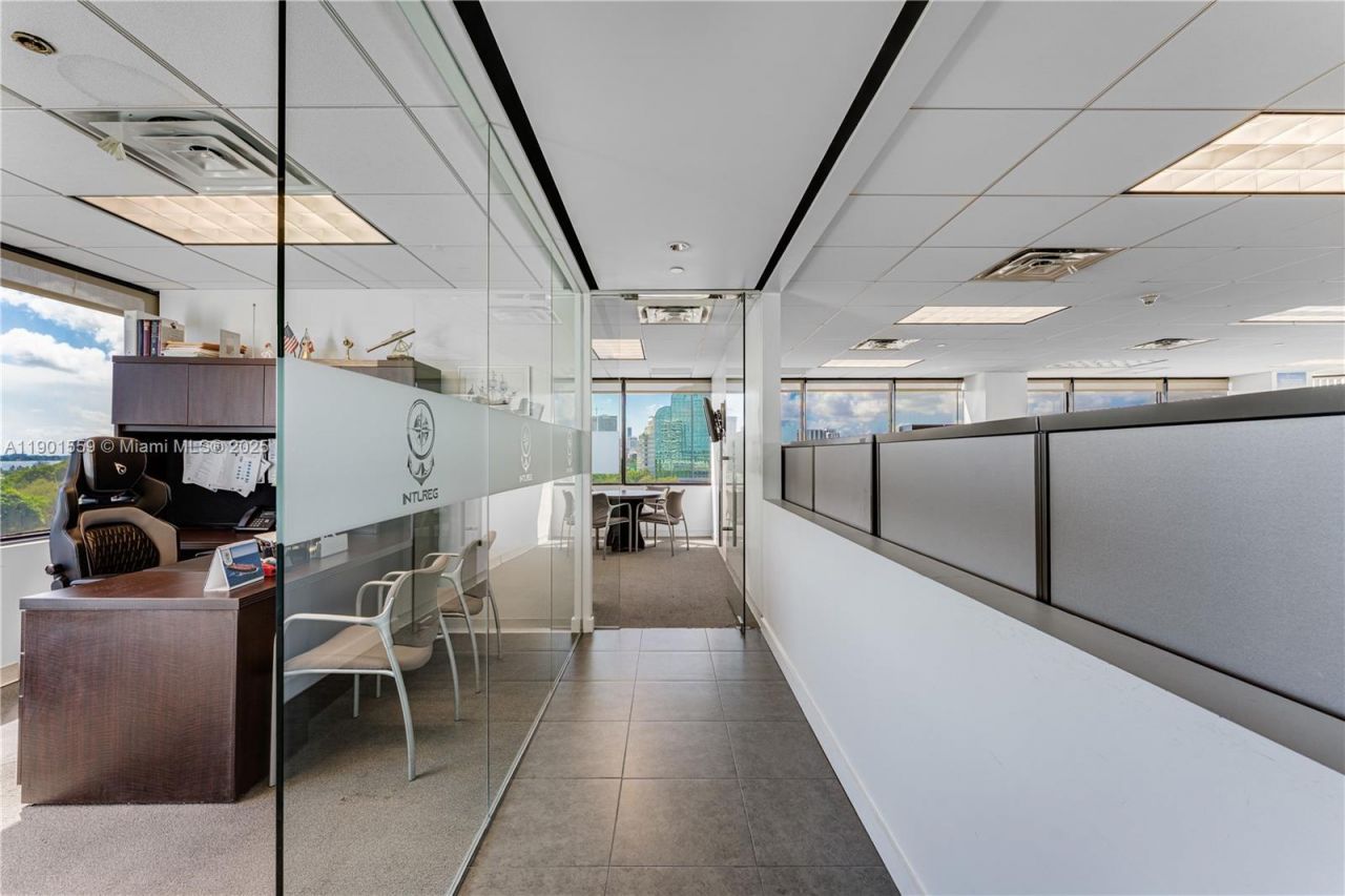 4770 Biscayne Blvd, Unit 800, 810,, Miami, FL 33137 Photo