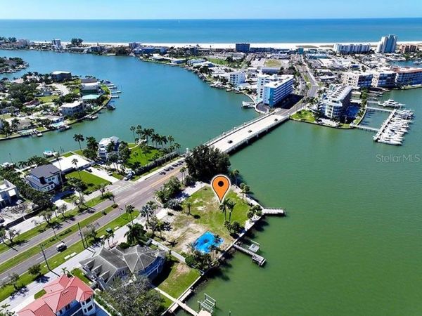 1 PARADISE LANE, TREASURE ISLAND, FL 33706