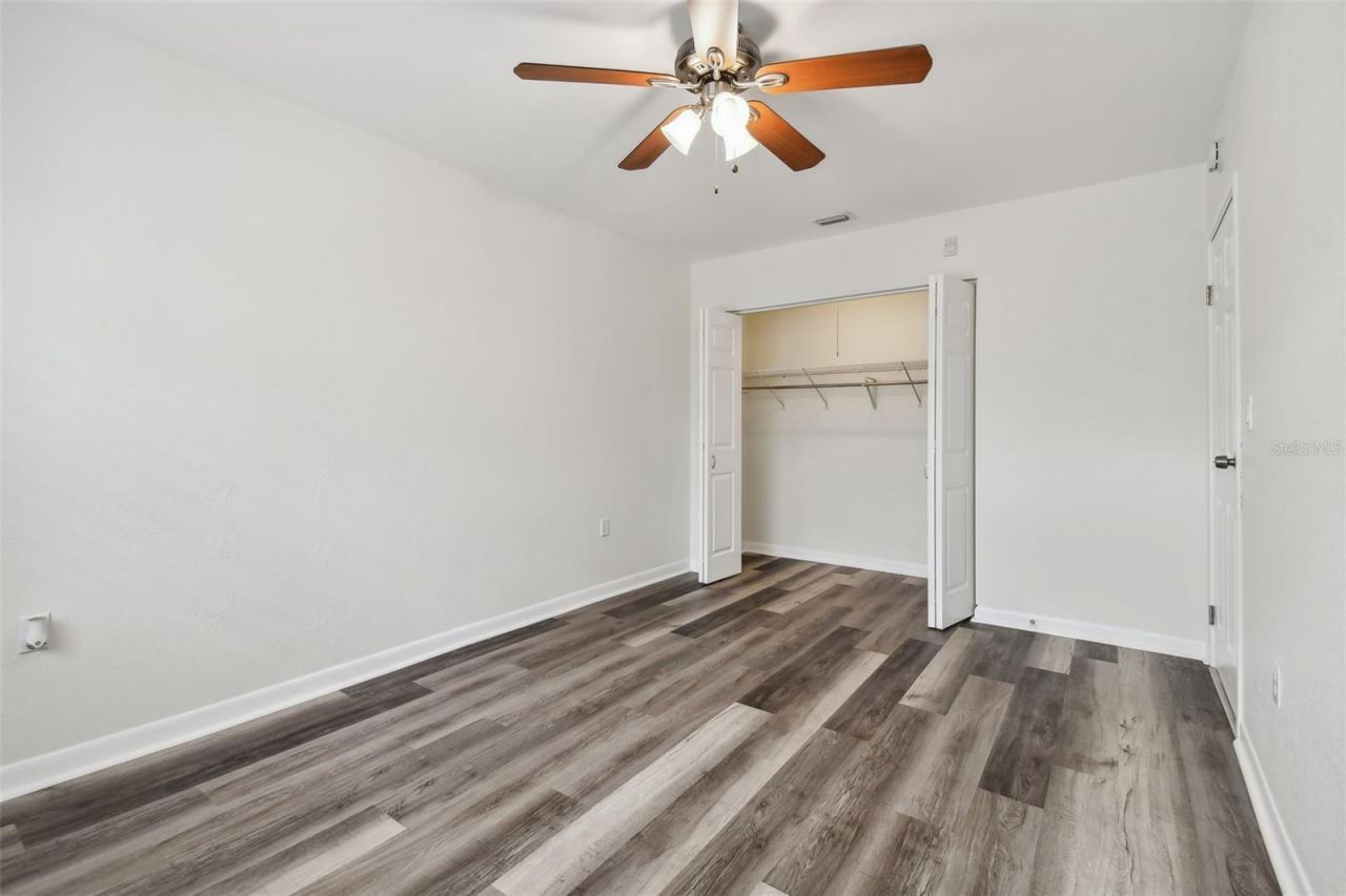 379 47th Avenue N, Unit 212, Saint Petersburg, FL 33703 Photo