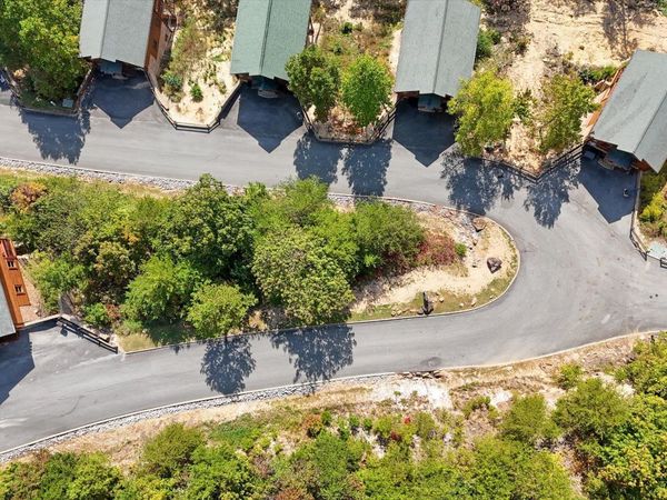 2954 Legacy Vista Drive, Sevierville, TN 37876