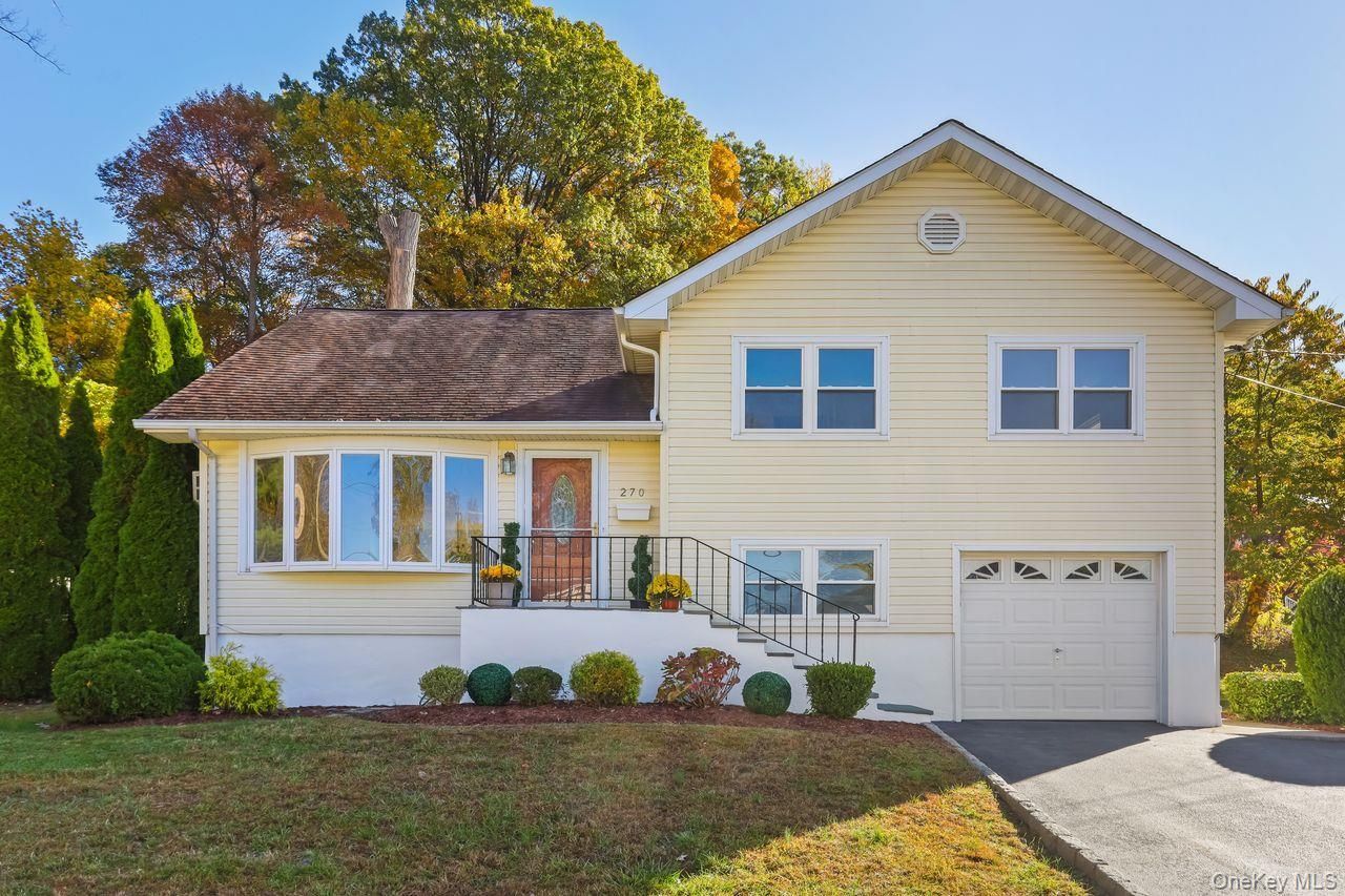 270 Pembrook Drive, Yonkers, NY 10710 Main Photo