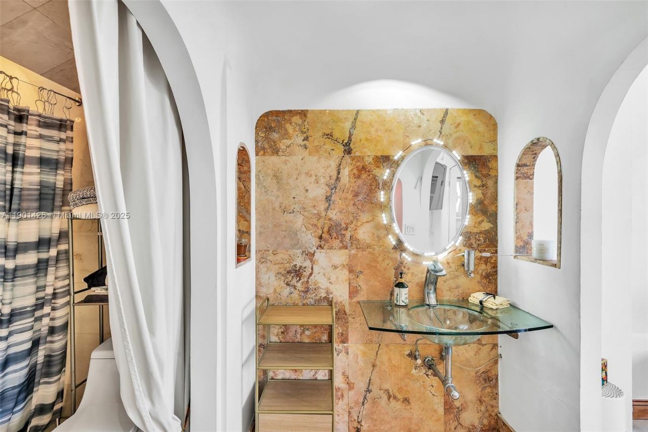 20301 W Country Club Dr, Unit PH22, Aventura, FL 33180 Photo