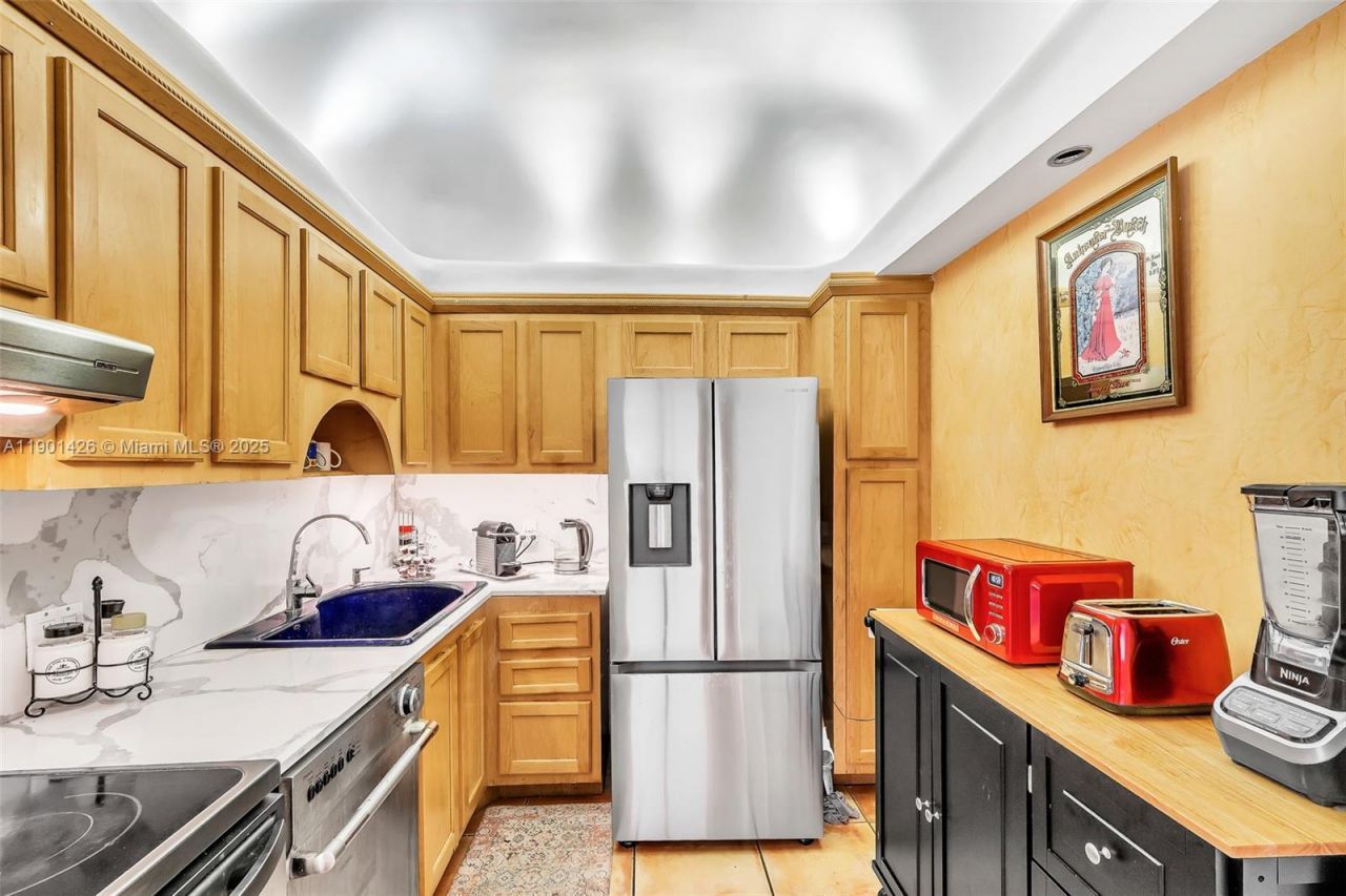 20301 W Country Club Dr, Unit PH22, Aventura, FL 33180 Photo