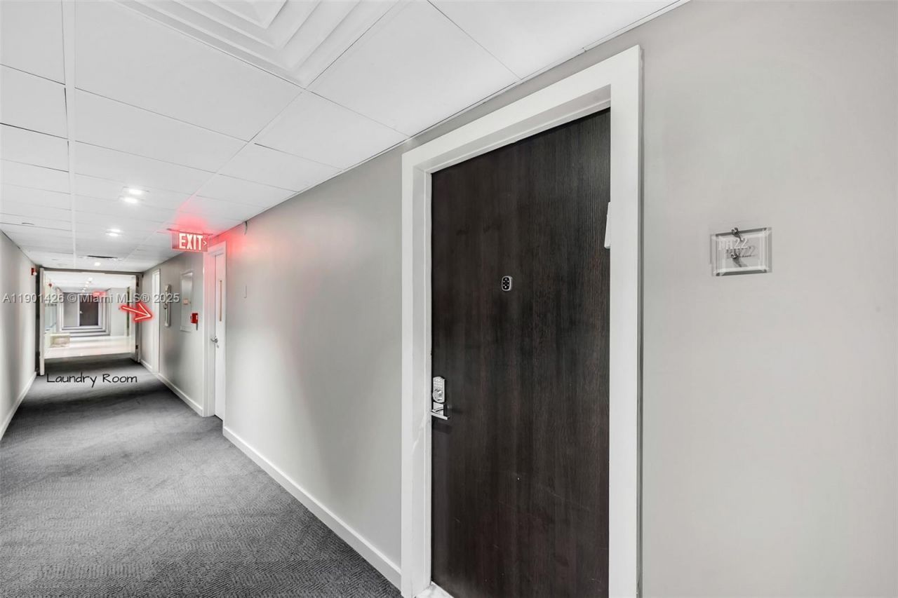 20301 W Country Club Dr, Unit PH22, Aventura, FL 33180 Photo