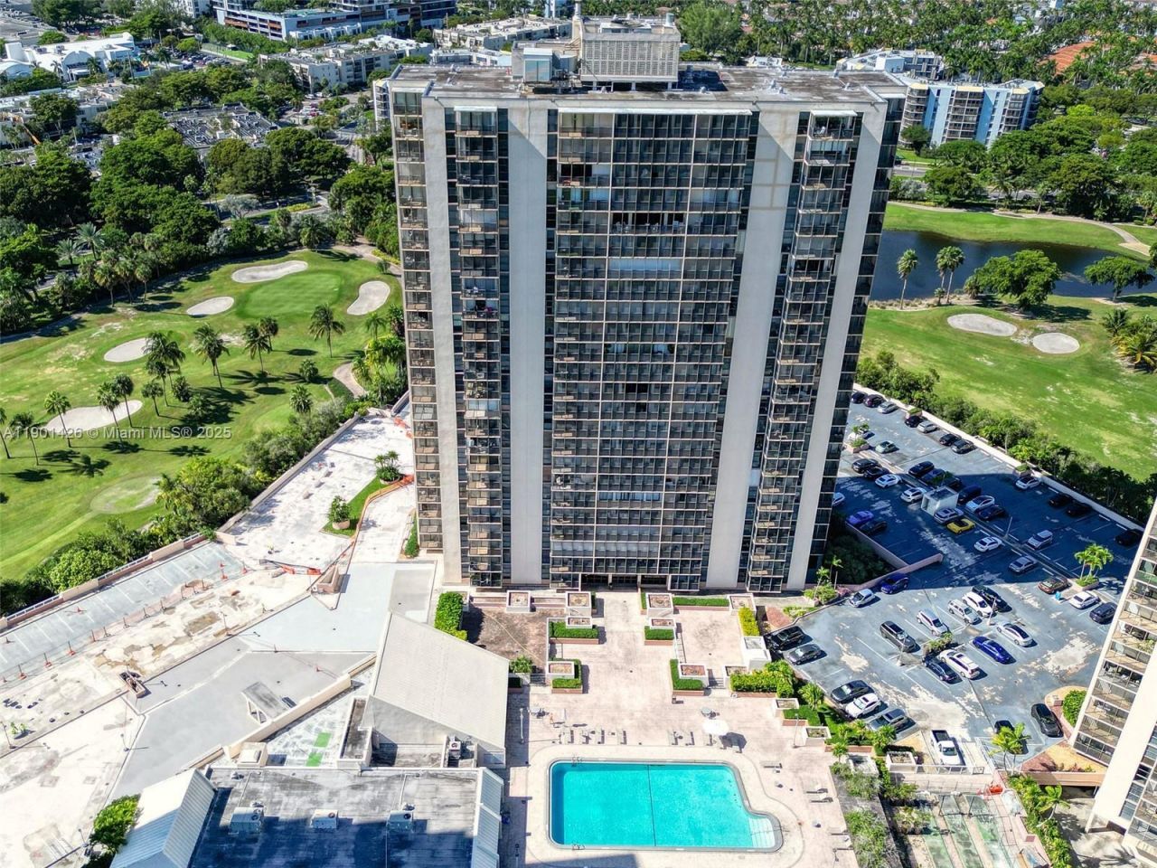 20301 W Country Club Dr, Unit PH22, Aventura, FL 33180 Photo