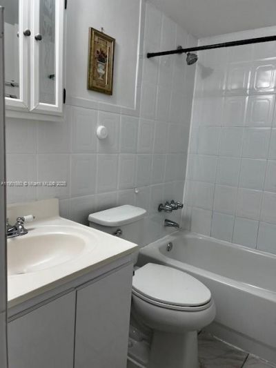 10851 SW 2nd St, Unit K107, Sweetwater, FL 33174 Photo