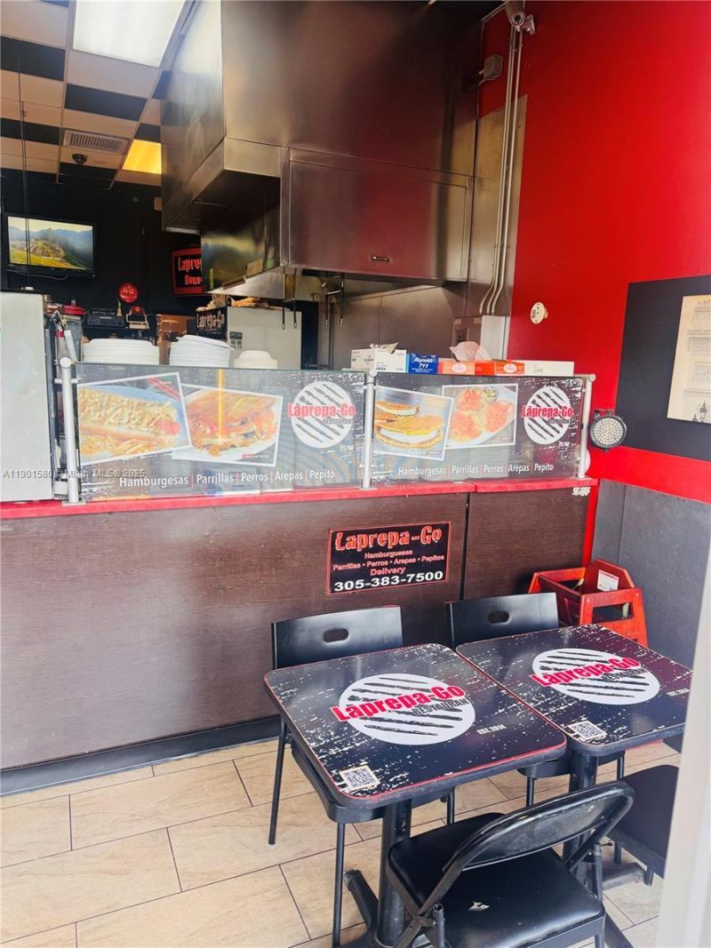 Latin Restaurant For Sale In West Kendall, Kendall, FL 33196 Photo