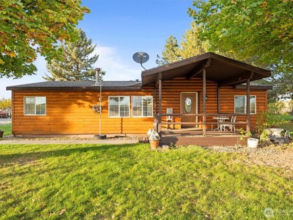 4372 Road 20 NE, Soap Lake, WA 98851