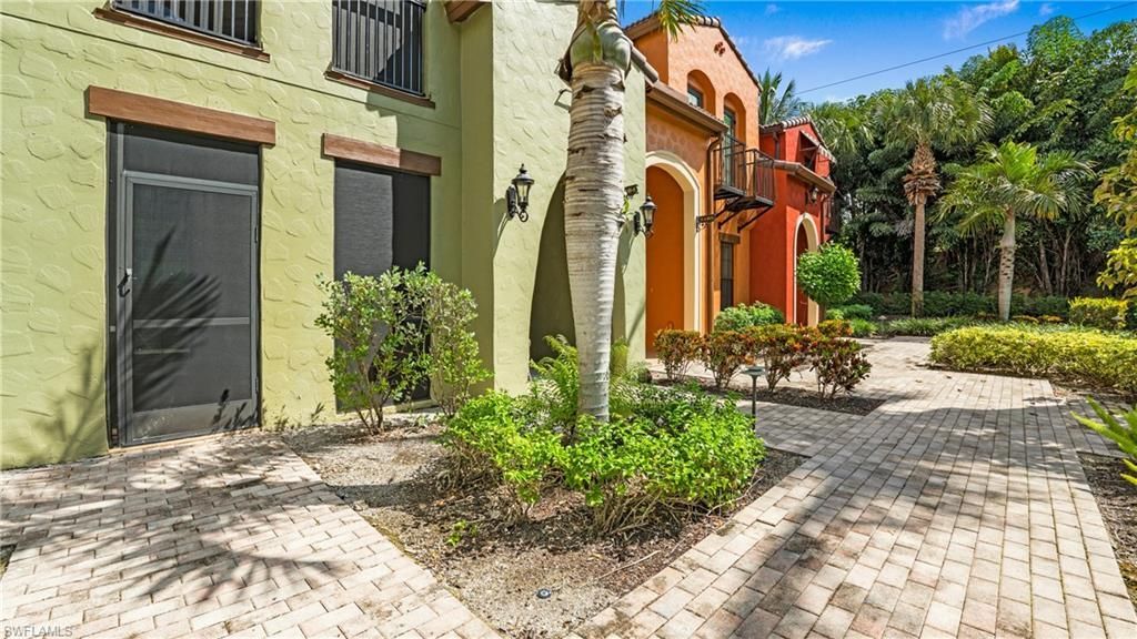 9066 Albion Ln N, Unit 5104, Naples, FL 34113 Photo