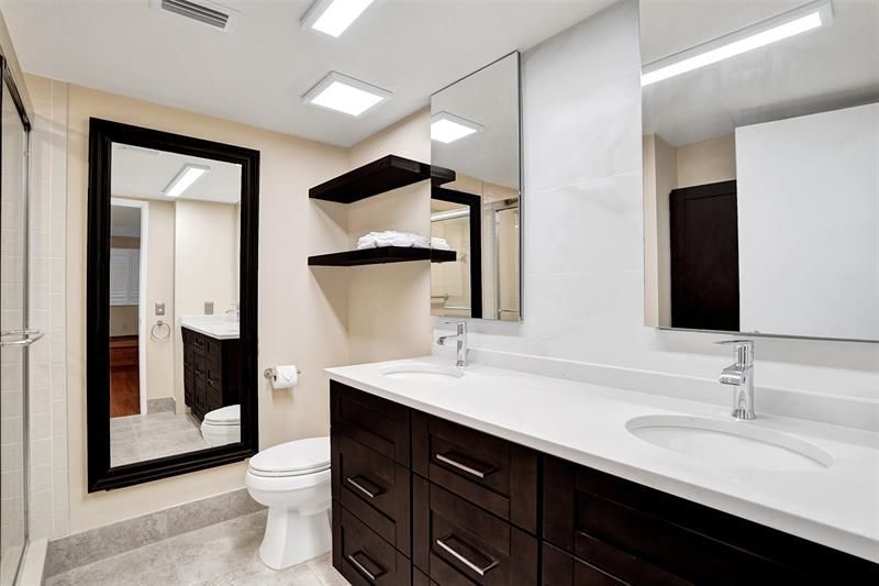 2334 S Cypress Bend Drive, Unit 304, Pompano Beach, FL 33069 Photo